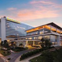 Solaire Resort & Casino | Filipinler ROBO®QUAKE Deprem İzleme Sistemi, bina sahibine olası bir deprem anında yapının durumu hakkında güncel bilgiler sunmaktadır.